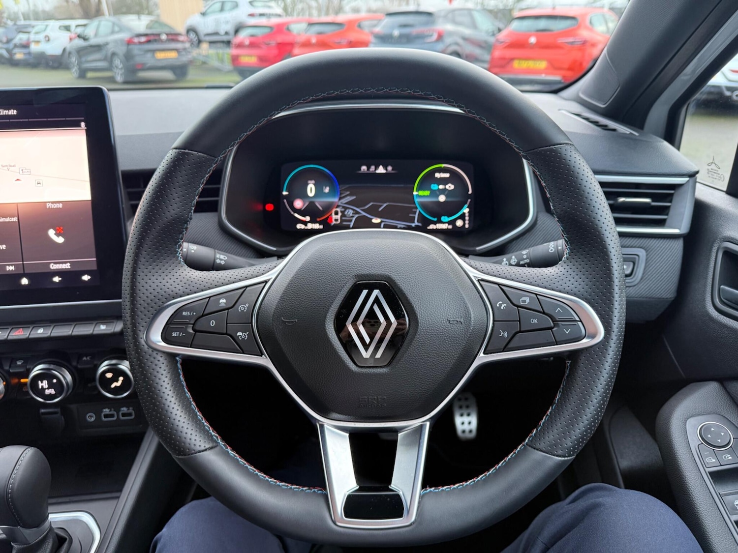 Used Renault Clio 2024 for sale - 77467997: Photo 24