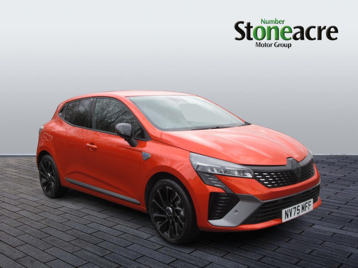 Used Renault Clio 2025 for sale - 77710353: Photo 1