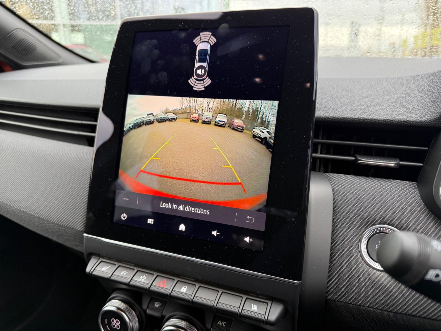 Used Renault Clio 2025 for sale - 77710353: Photo 25