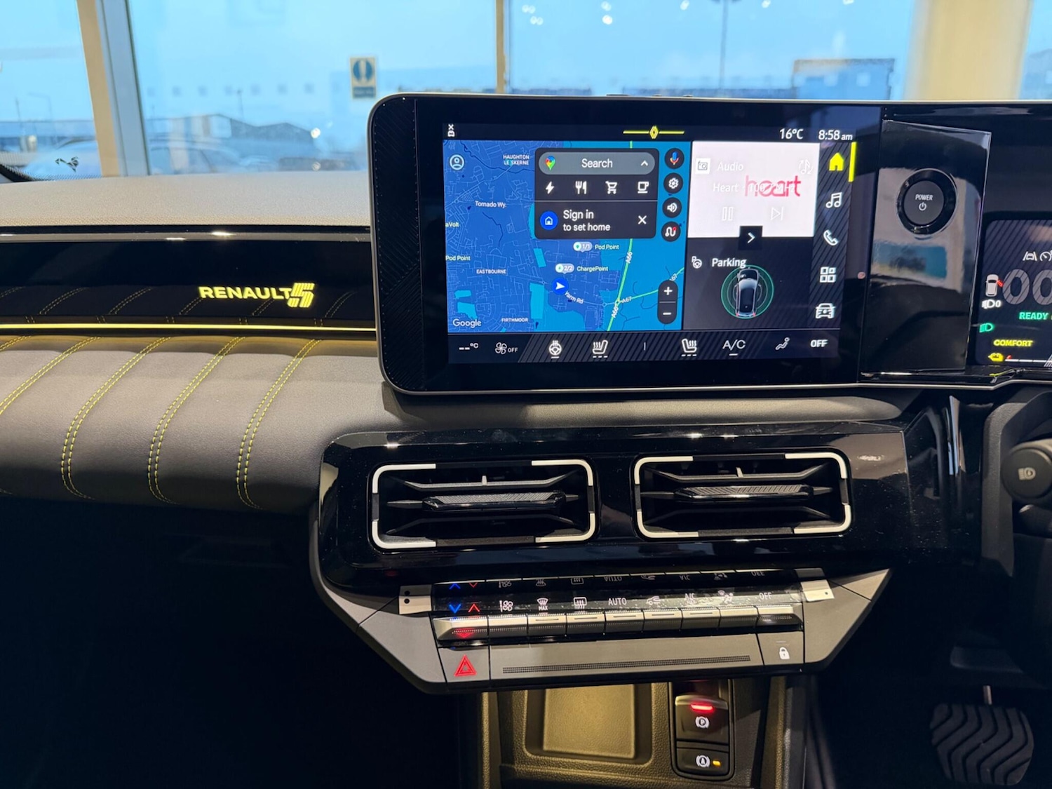 Used Renault 5 E-Tech electric for sale - 77412151: Photo 11