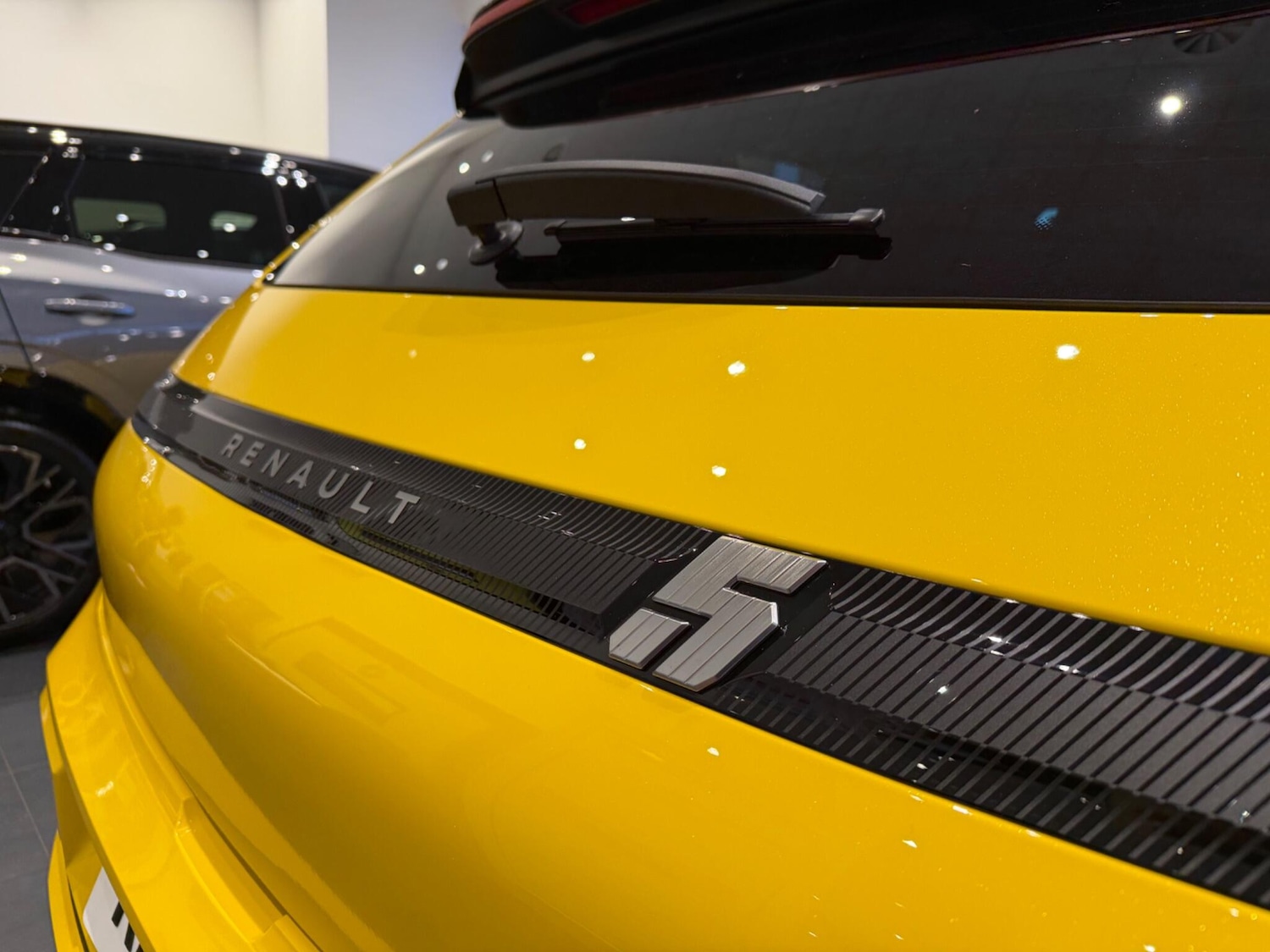 Used Renault 5 E-Tech electric for sale - 77412151: Photo 21