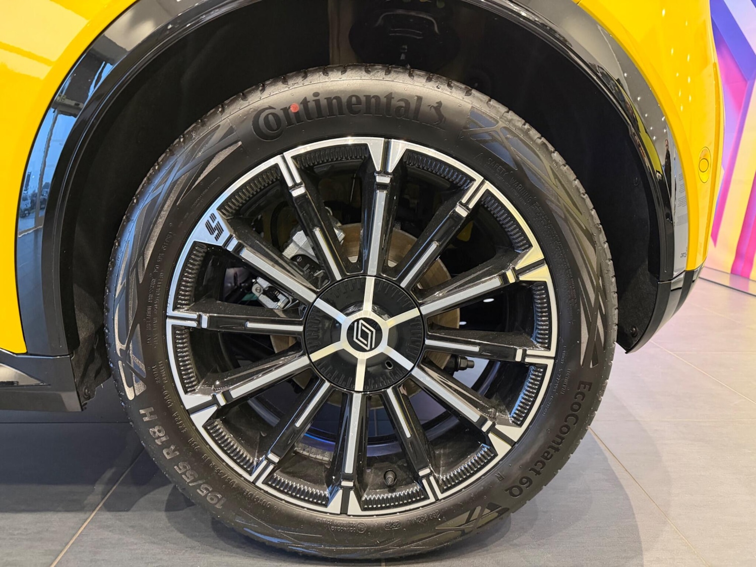 Used Renault 5 E-Tech electric for sale - 77412151: Photo 8