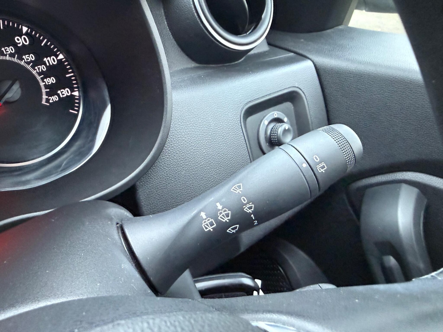 Used Dacia Duster 2022 for sale - 77537909: Photo 34