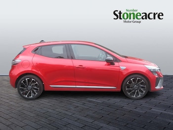 Used Renault Clio 2024 for sale - 75609398: Photo