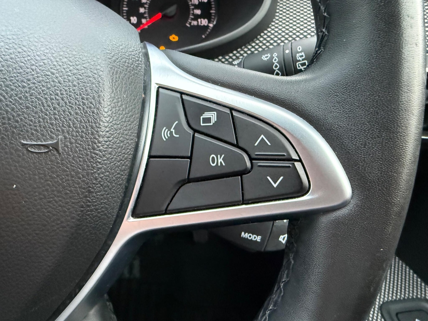 Used Dacia Jogger 2022 for sale - 77625848: Photo 39