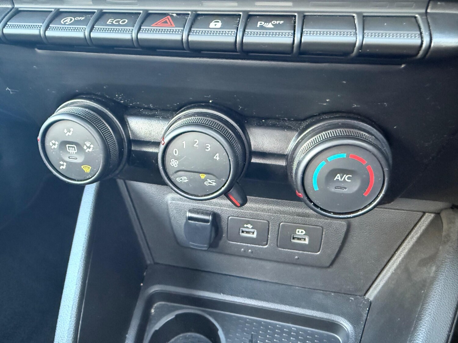 Used Dacia Duster 2023 for sale - 76549474: Photo 29