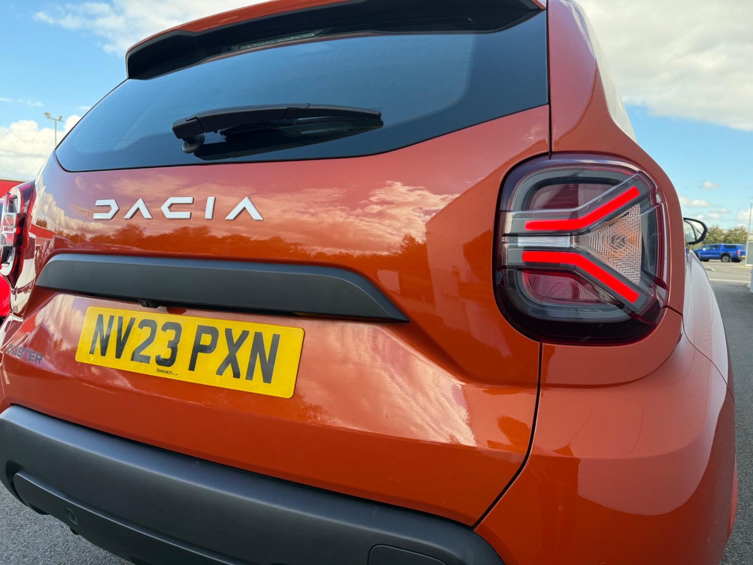 Used Dacia Duster 2023 for sale - 76549474: Photo 9