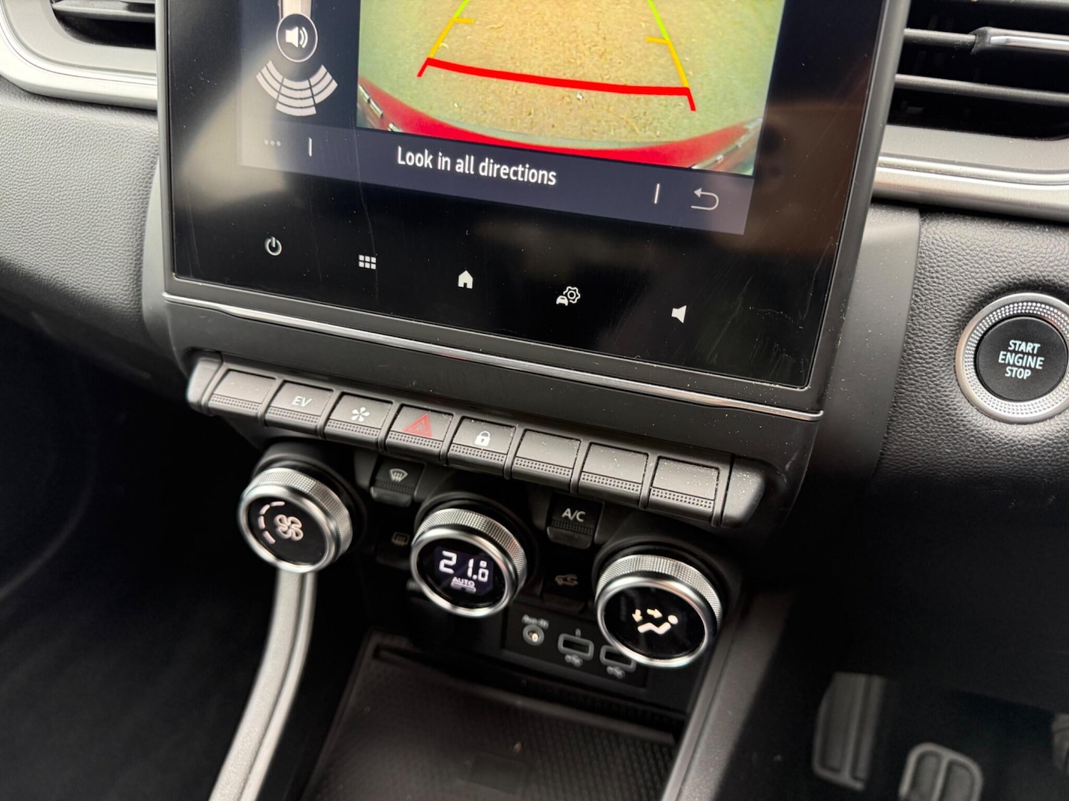 Used Renault Captur 2022 for sale - 78072606: Photo 24