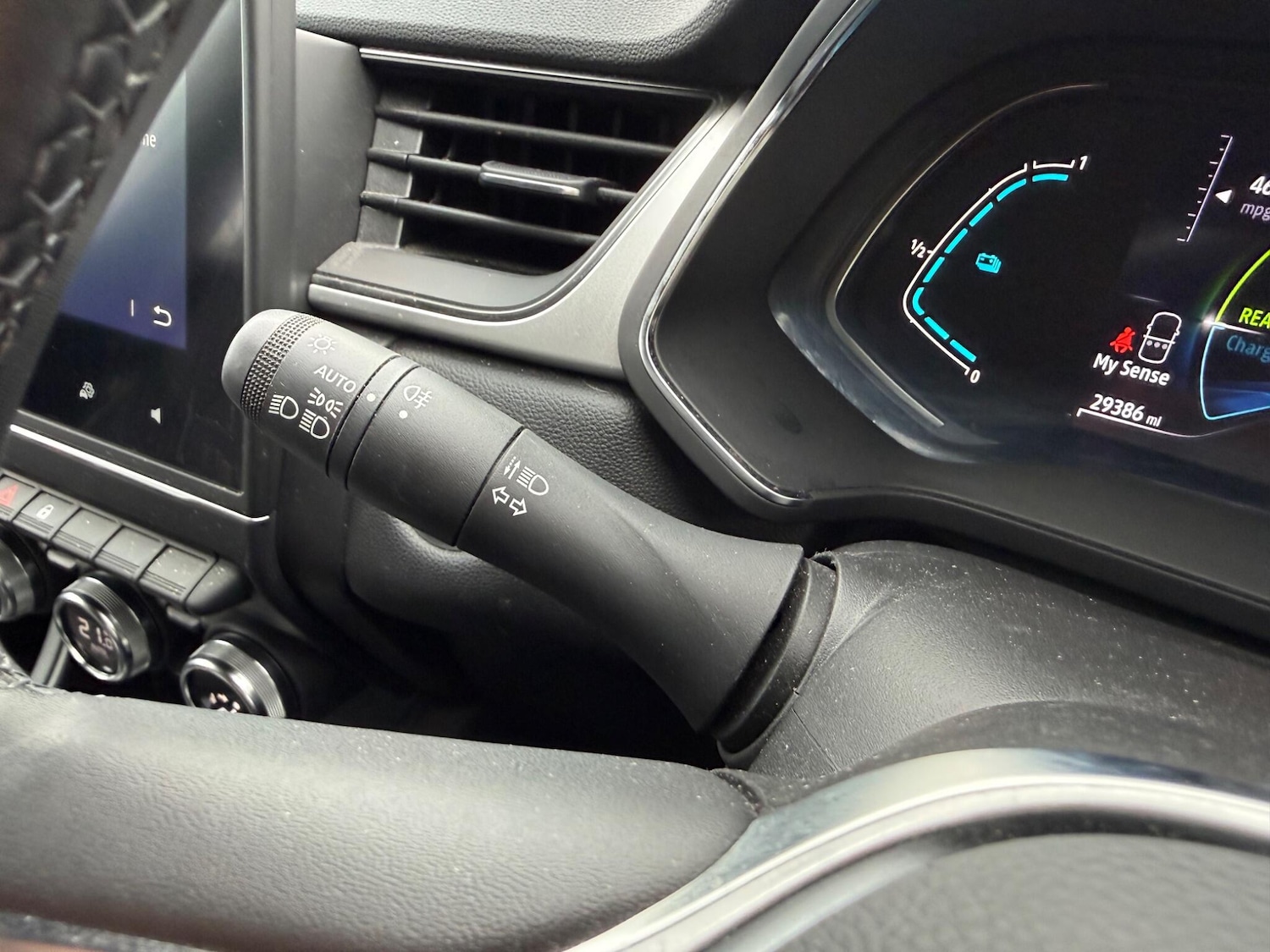 Used Renault Captur 2022 for sale - 78072606: Photo 29