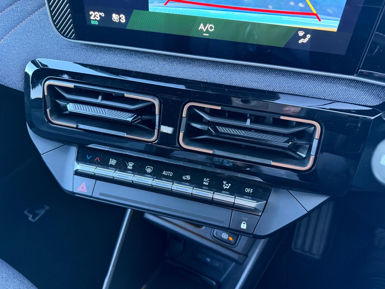 Used Renault 4 2025 for sale - 76781678: Photo 36