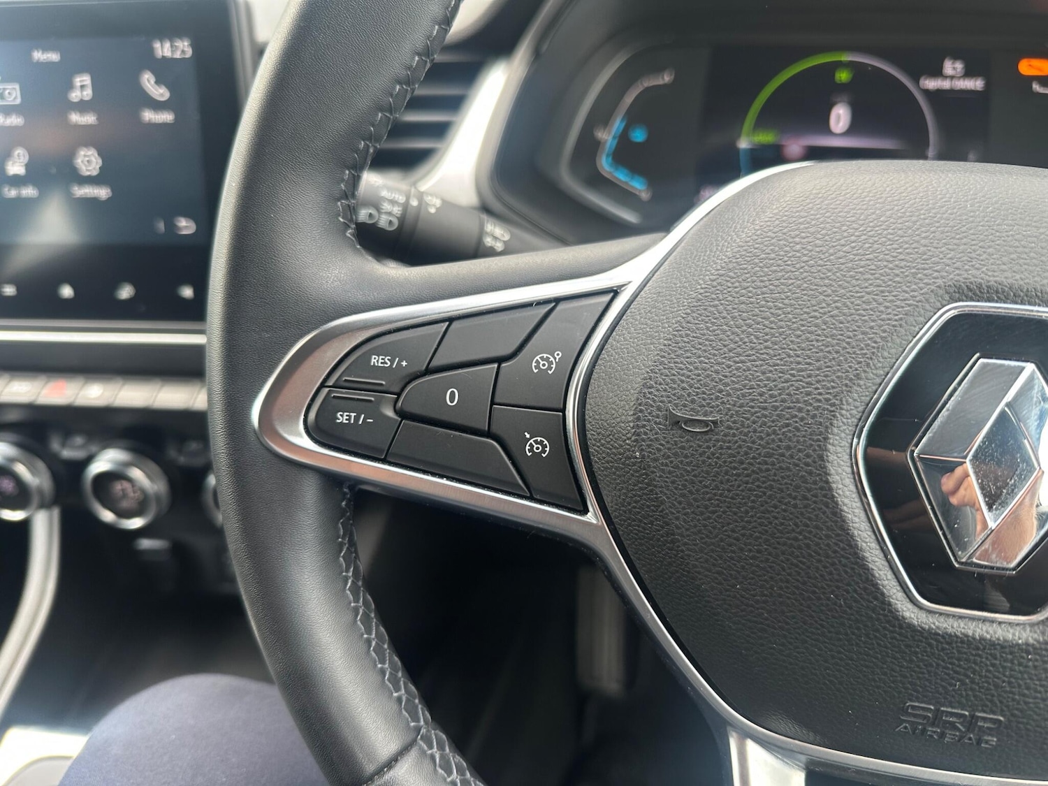 Used Renault Captur 2023 for sale - 78072742: Photo 13