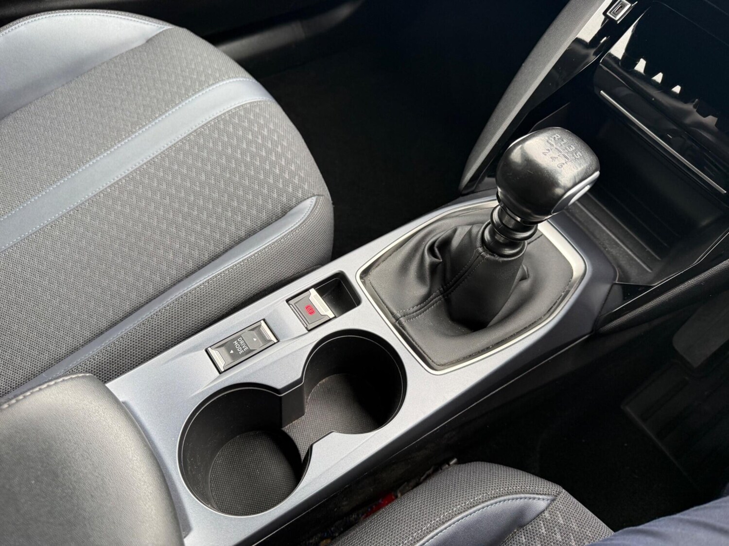 Used Peugeot 2008 for sale - 77908767: Photo 22