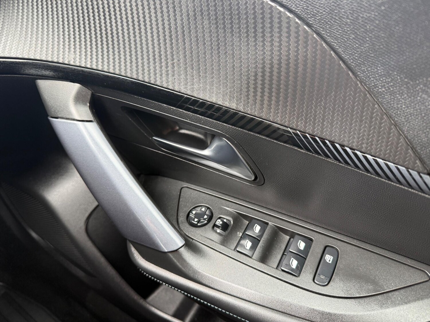 Used Peugeot 2008 for sale - 77908767: Photo 28