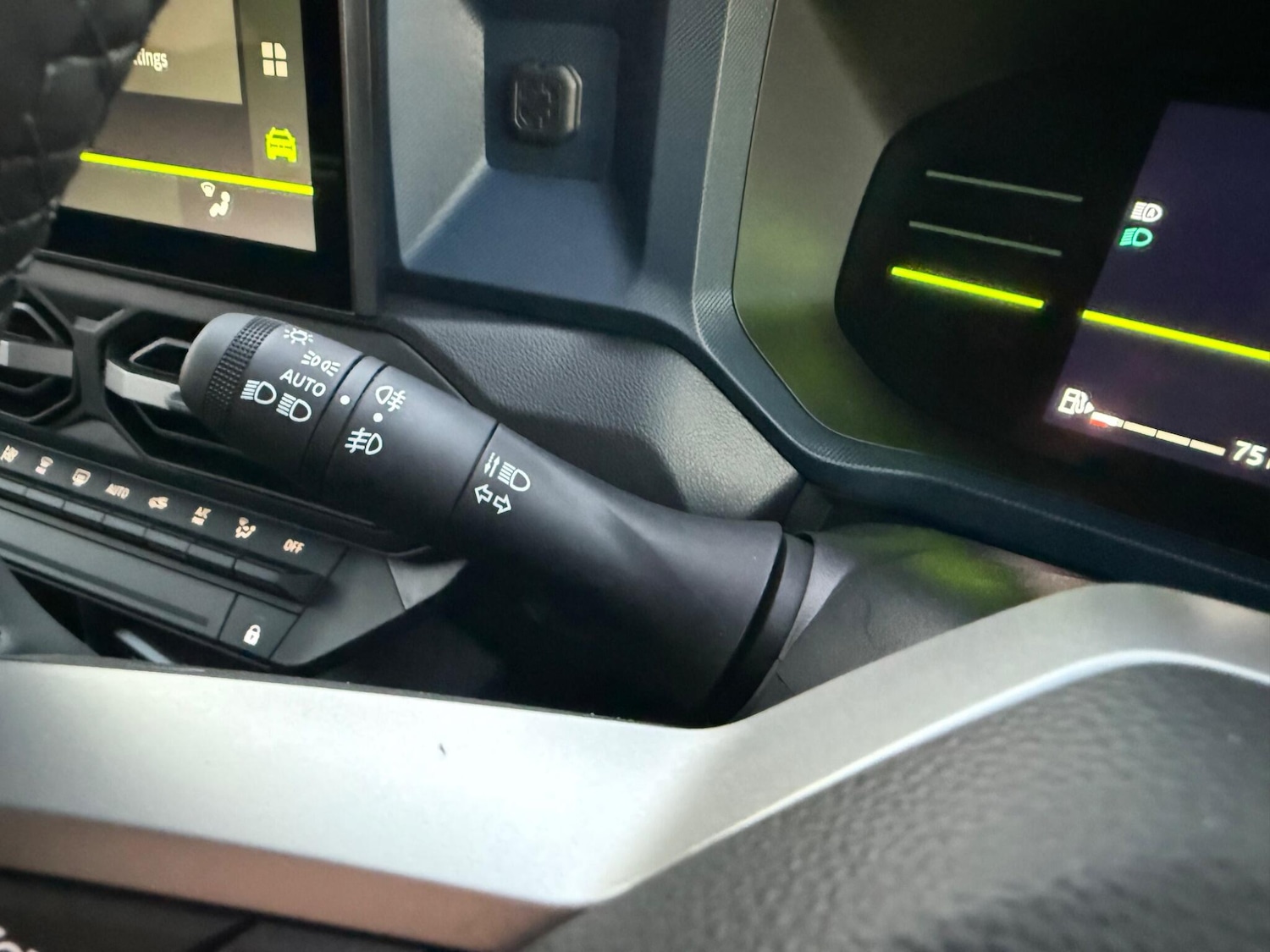 Used Dacia Duster 2025 for sale - 77073887: Photo 39