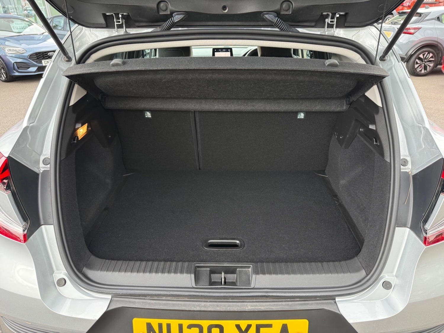 Vehicle 21
