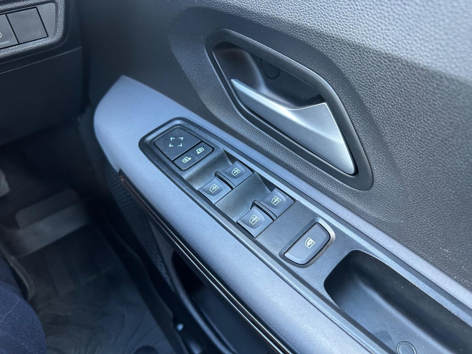 Used Dacia Jogger for sale - 78135659: Photo 29