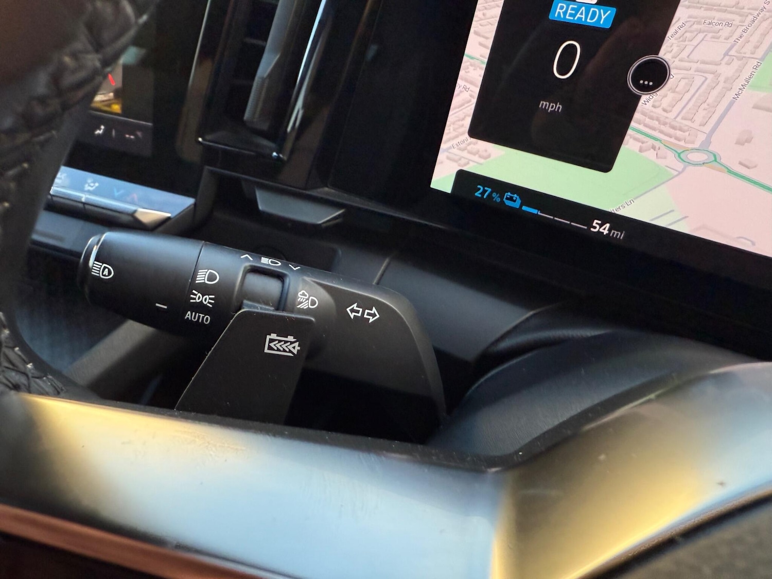 Used Renault Megane E Tech 2022 for sale - 76473795: Photo 37