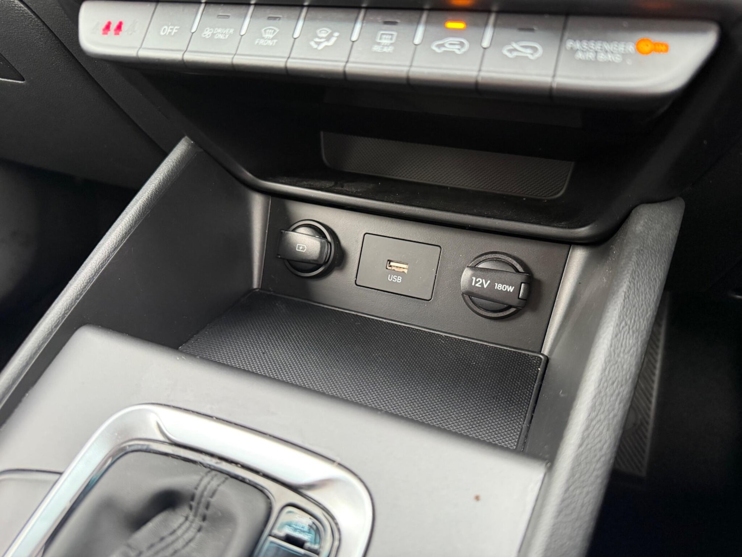 Used Hyundai KONA 2023 for sale - 76925894: Photo 30