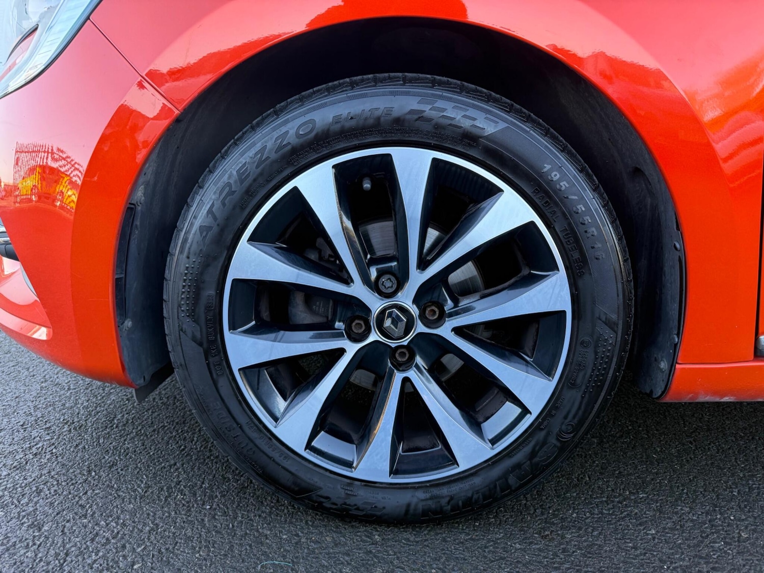 Used Renault Clio 2020 for sale - 76927057: Photo 14