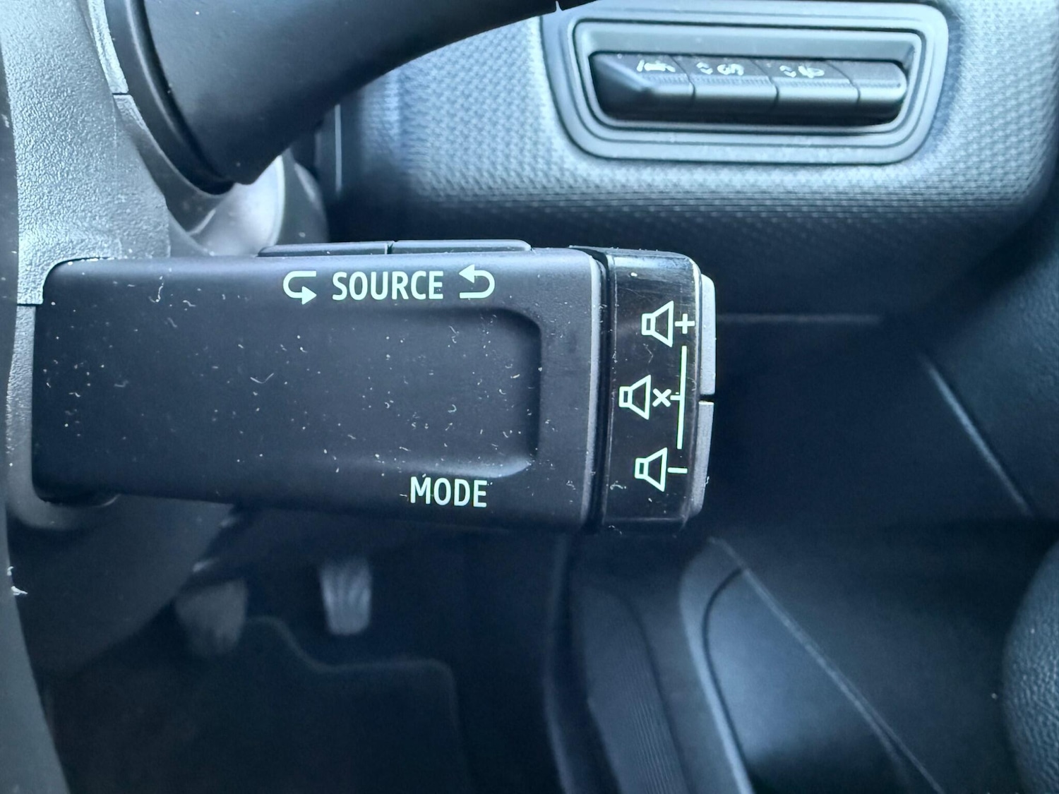 Used Renault Clio 2020 for sale - 76927057: Photo 39