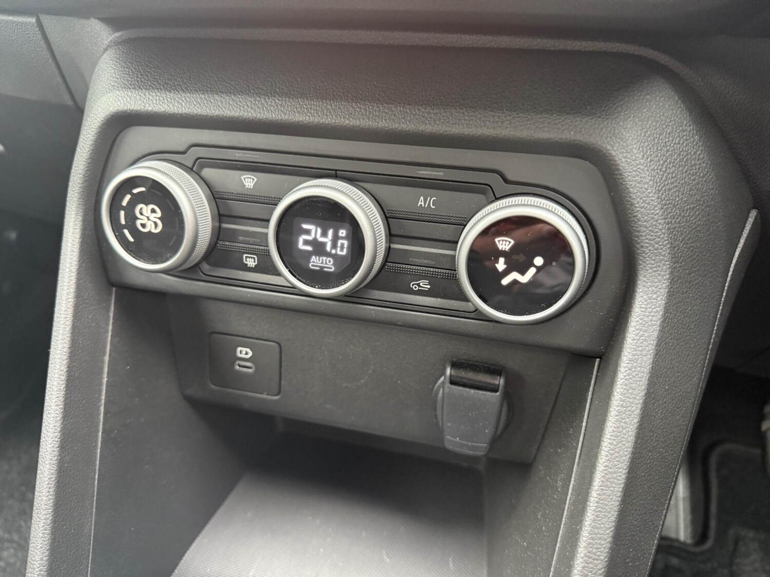 Used Dacia Sandero 2025 for sale - 76283704: Photo 31