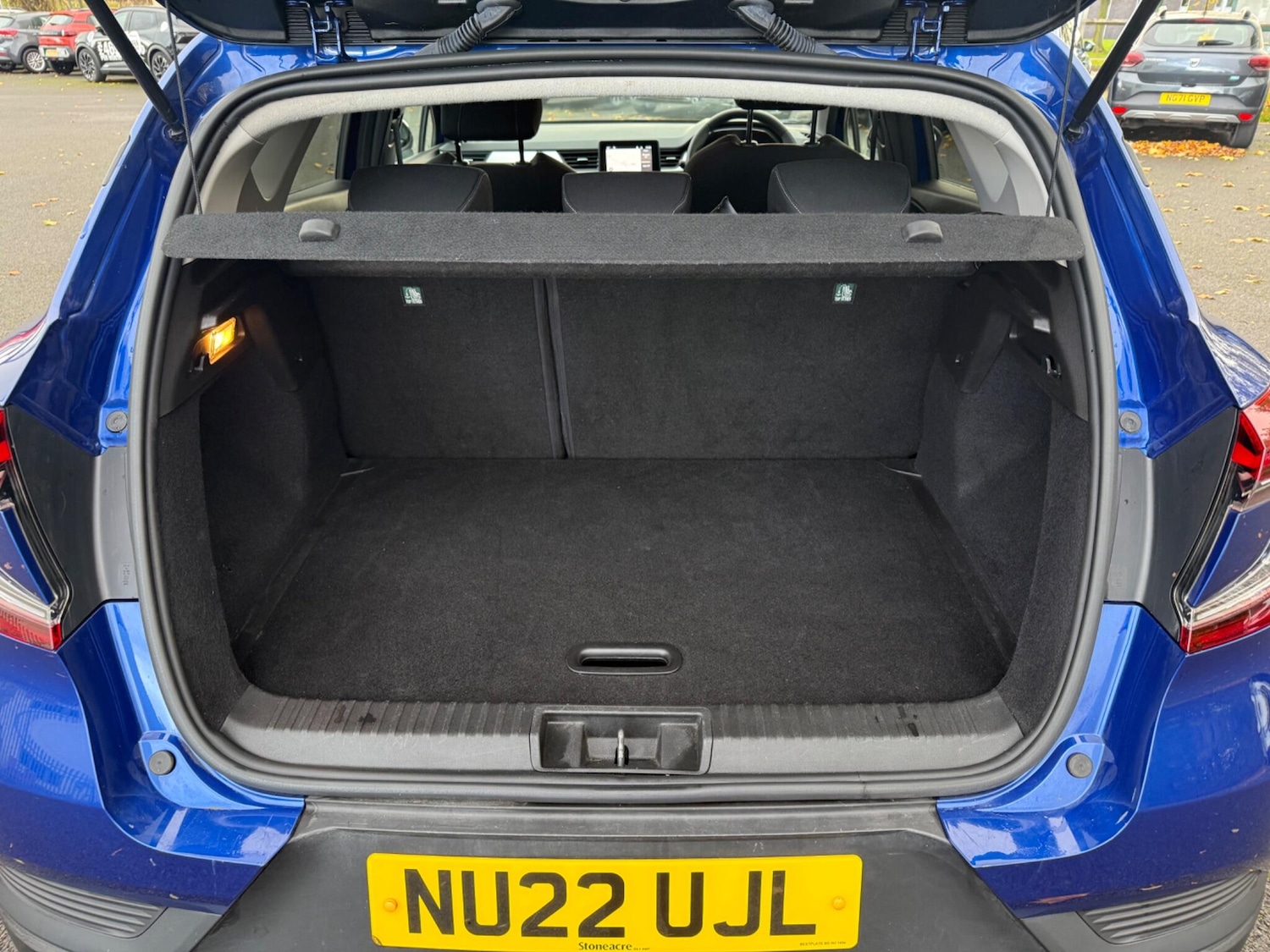 Used Renault Captur 2022 for sale - 76927073: Photo 12