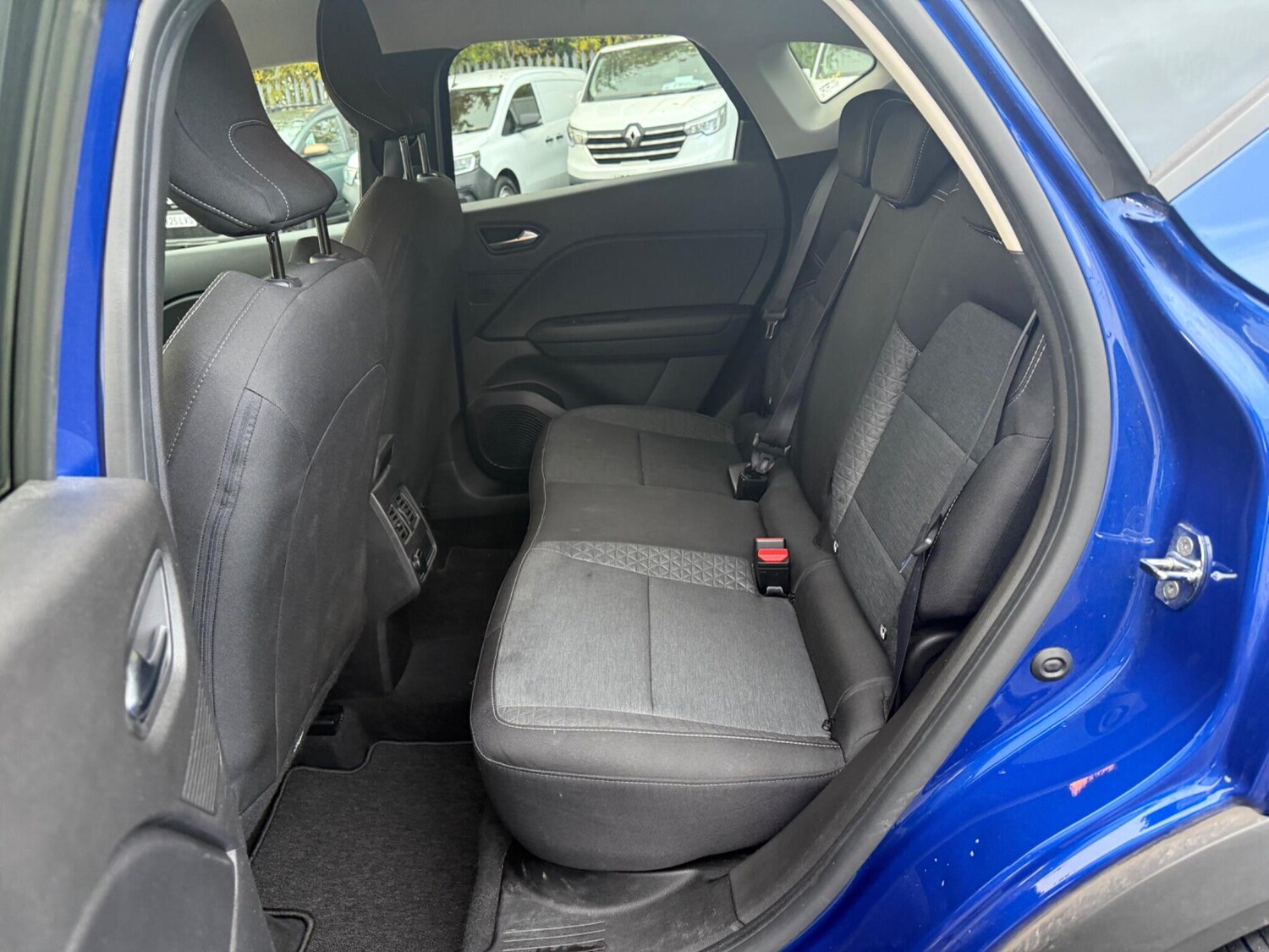 Used Renault Captur 2022 for sale - 76927073: Photo 18