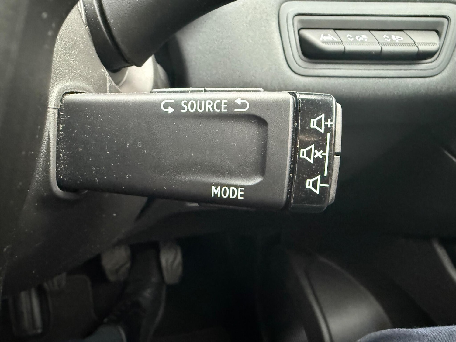 Used Renault Captur 2022 for sale - 76927073: Photo 39