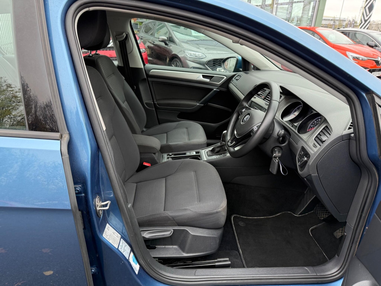 Used Volkswagen Golf 2016 for sale - 76765922: Photo 14