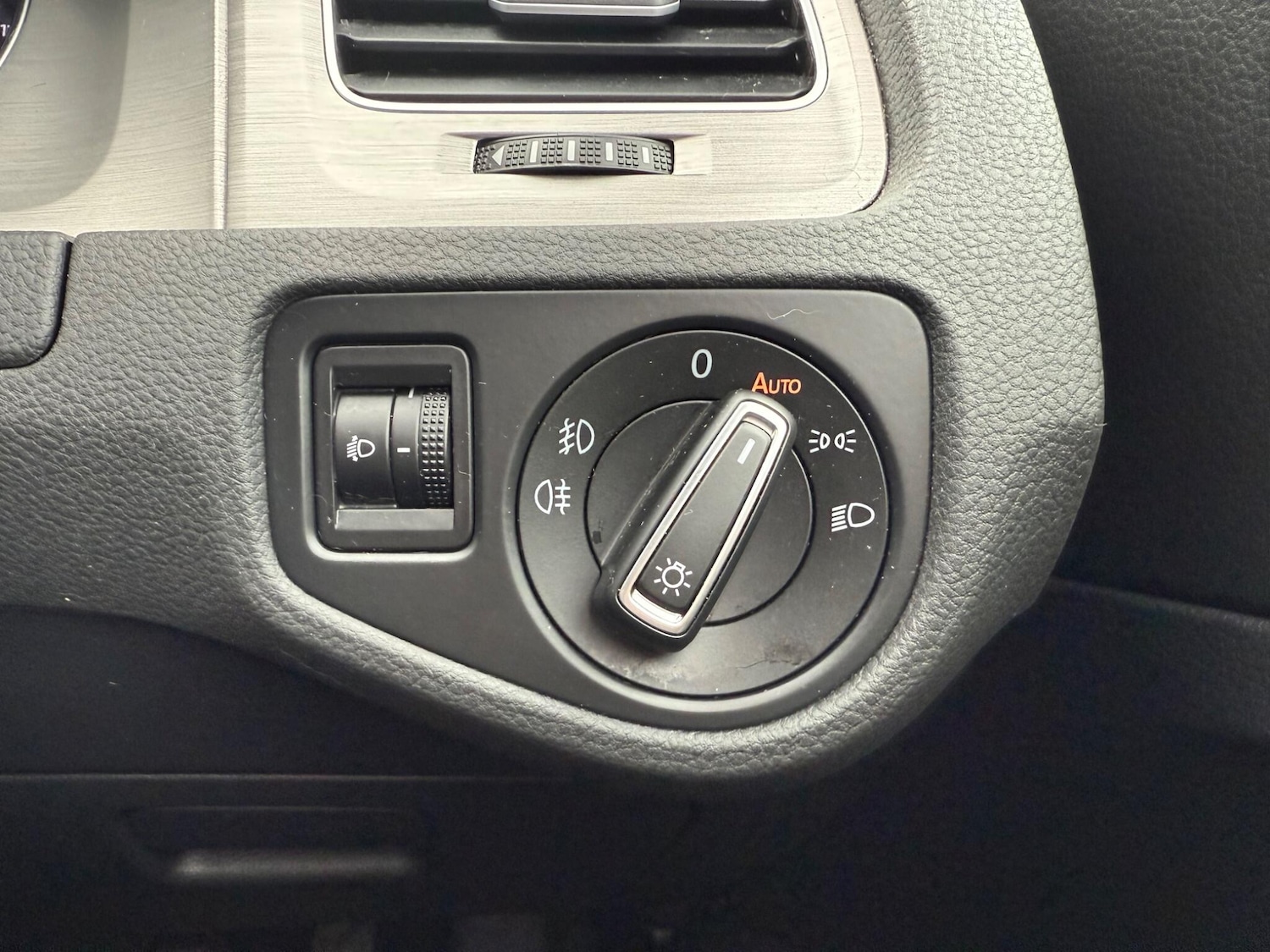 Used Volkswagen Golf 2016 for sale - 76765922: Photo 37