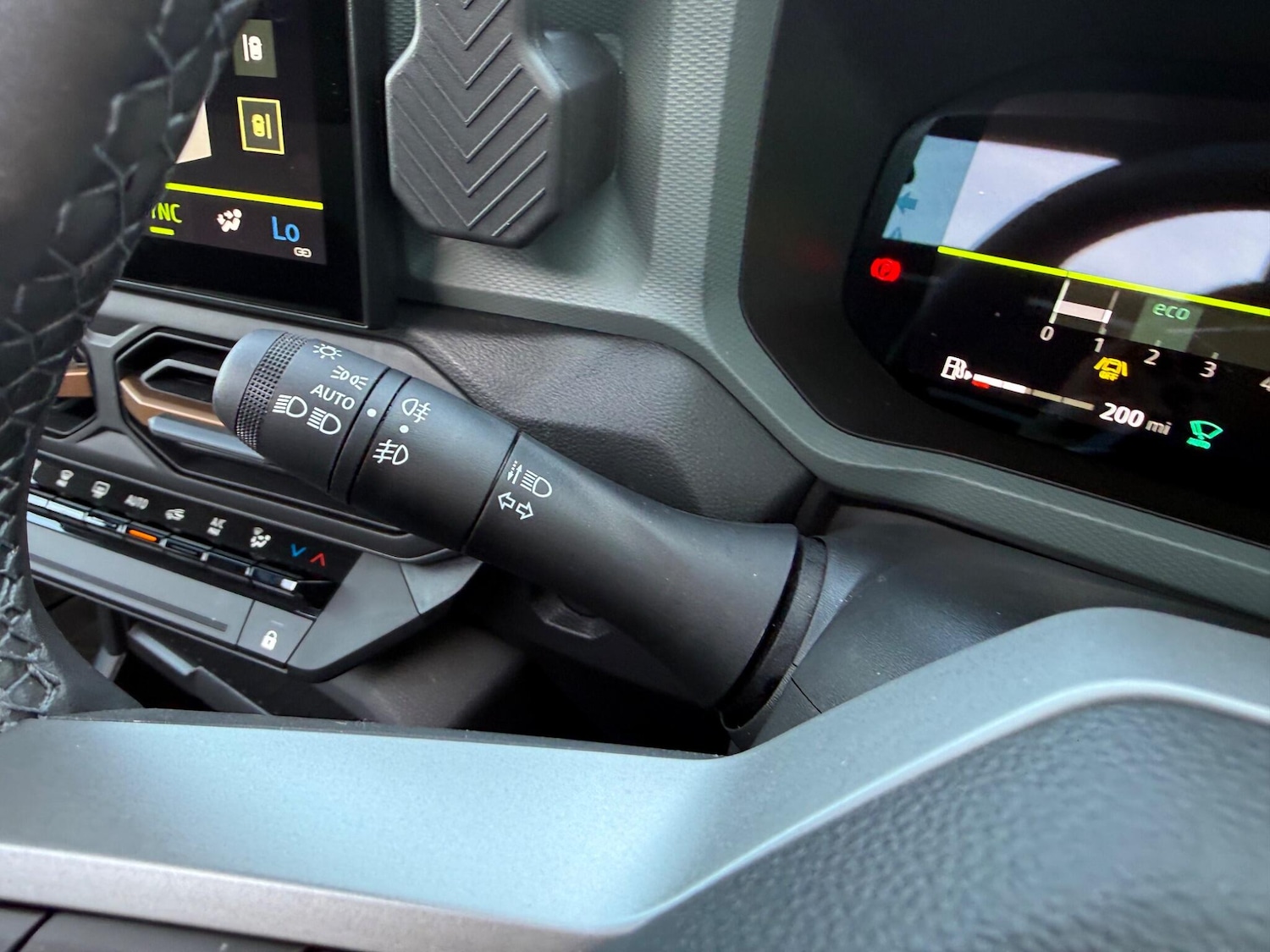 Used Dacia Bigster 2025 for sale - 78047437: Photo 45