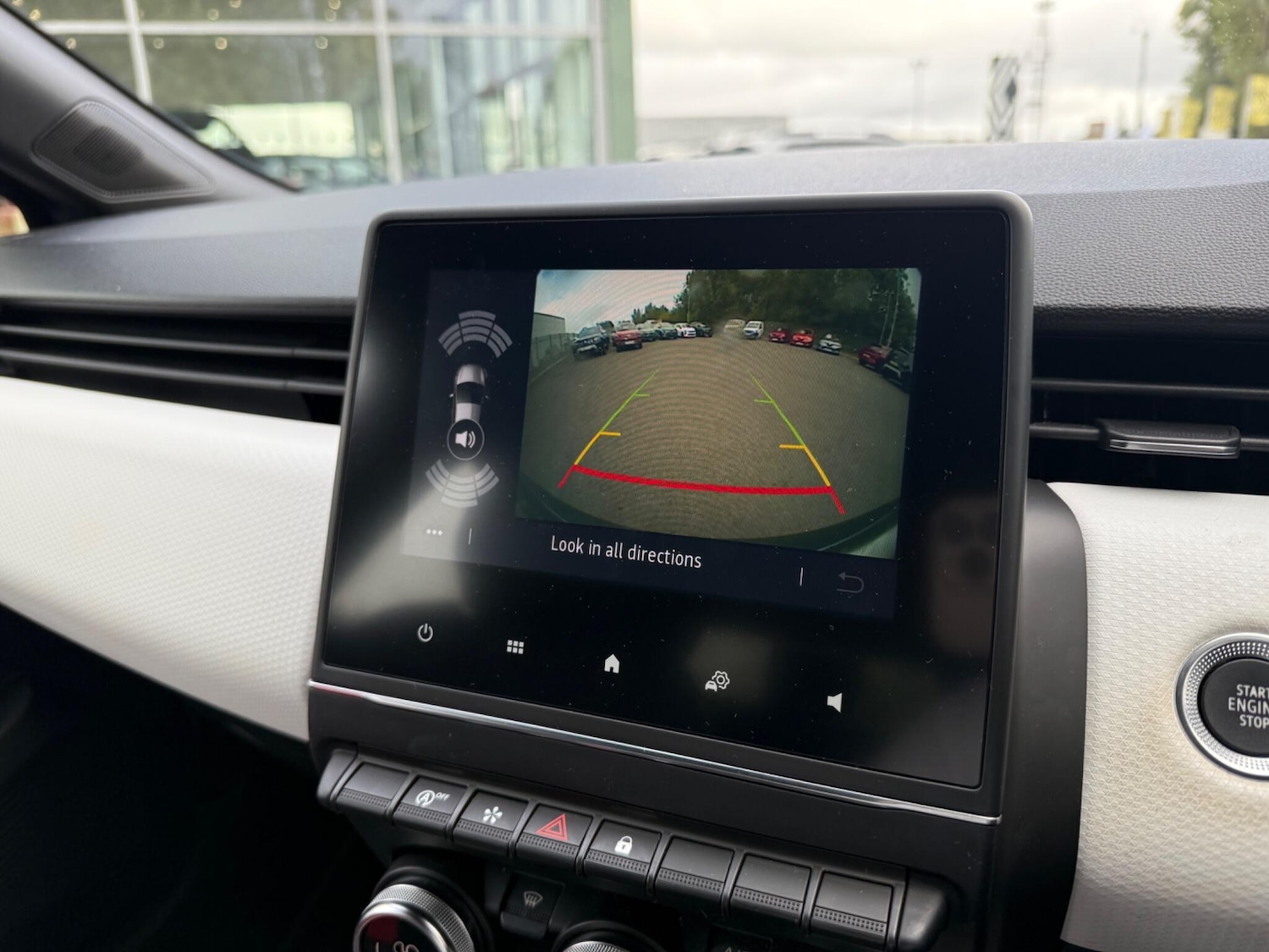 Used Renault Clio 2022 for sale - 76484485: Photo 25