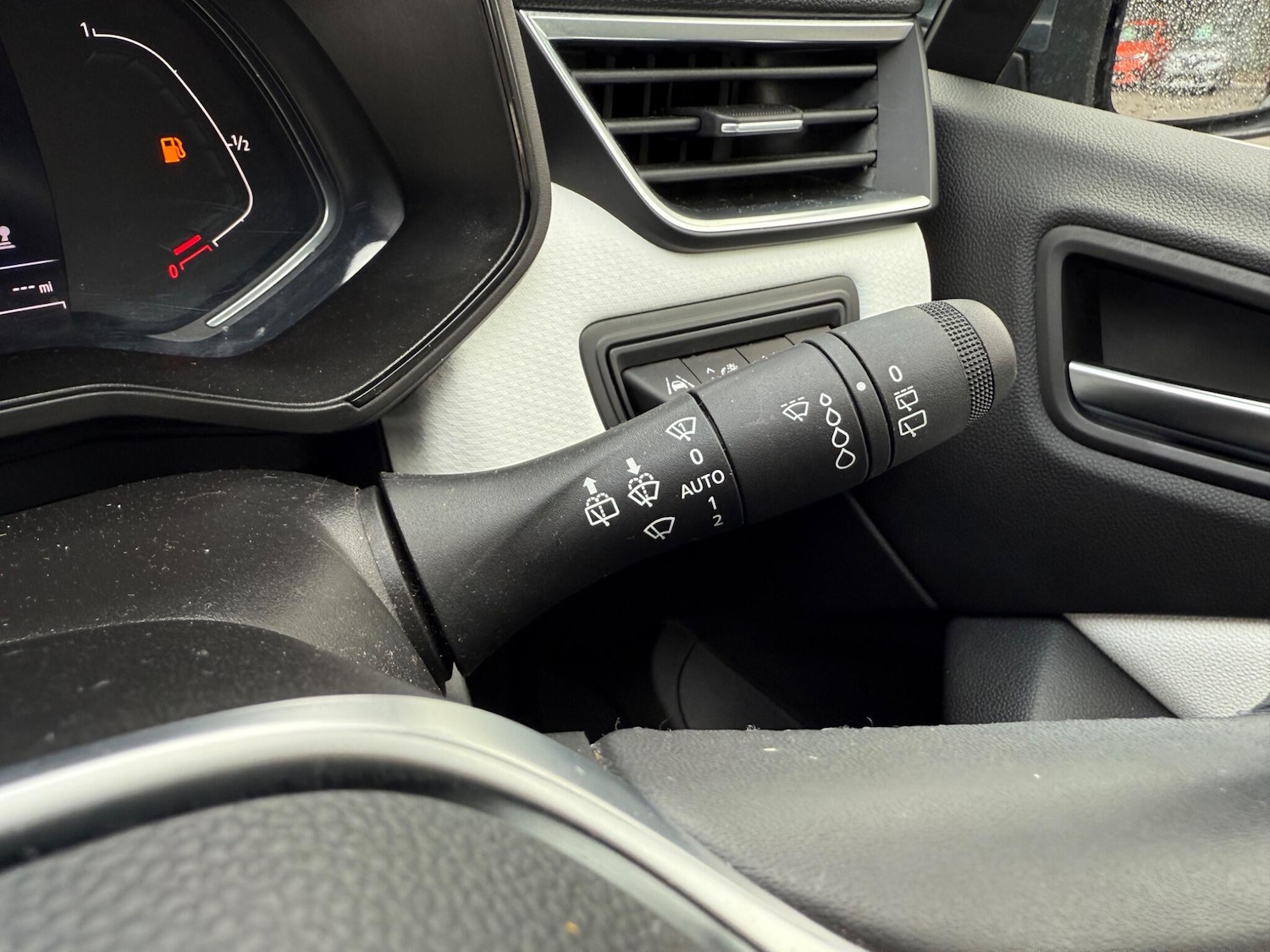 Used Renault Clio 2022 for sale - 76484485: Photo 34