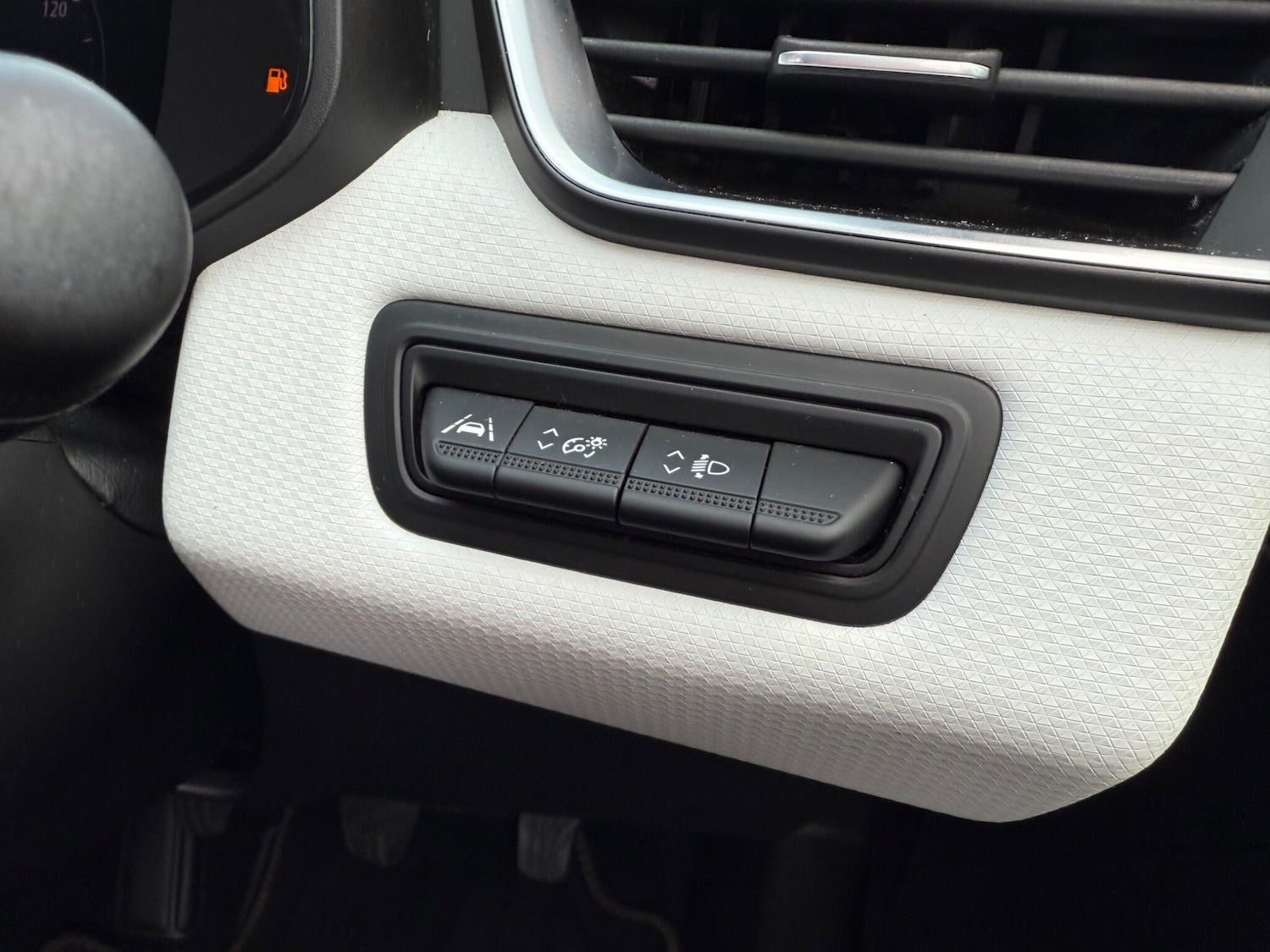 Used Renault Clio 2022 for sale - 76484485: Photo 38