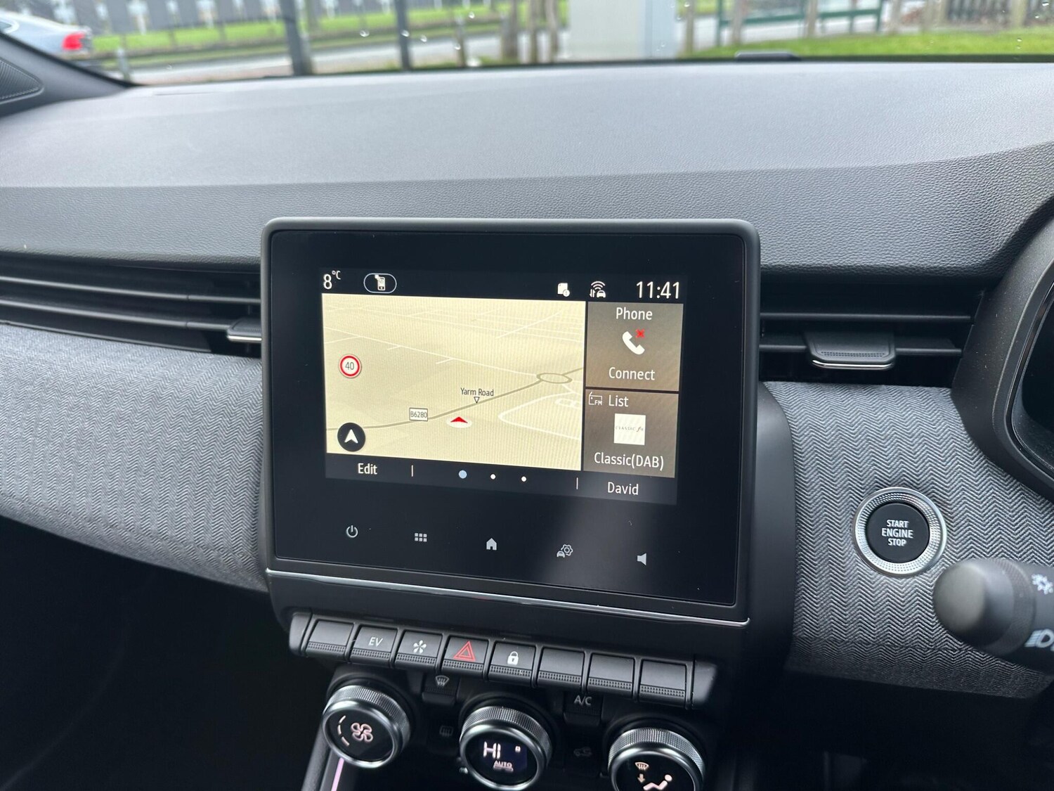 Used Renault Clio for sale - 77496334: Photo 16