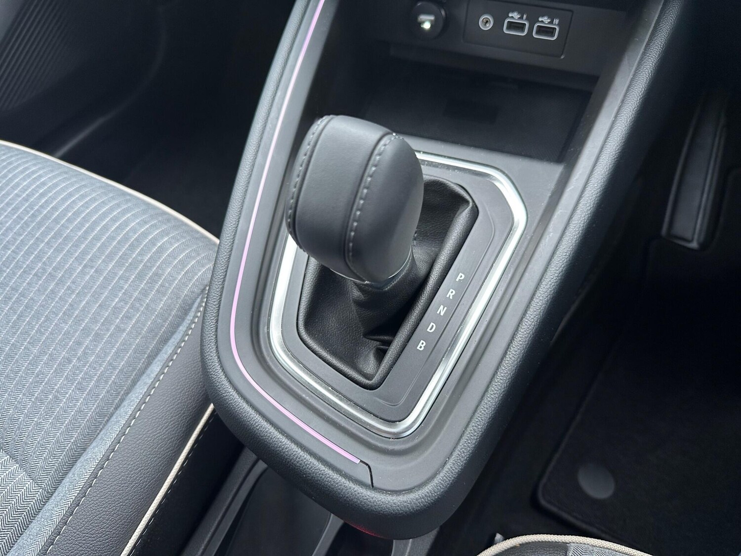 Used Renault Clio for sale - 77496334: Photo 19