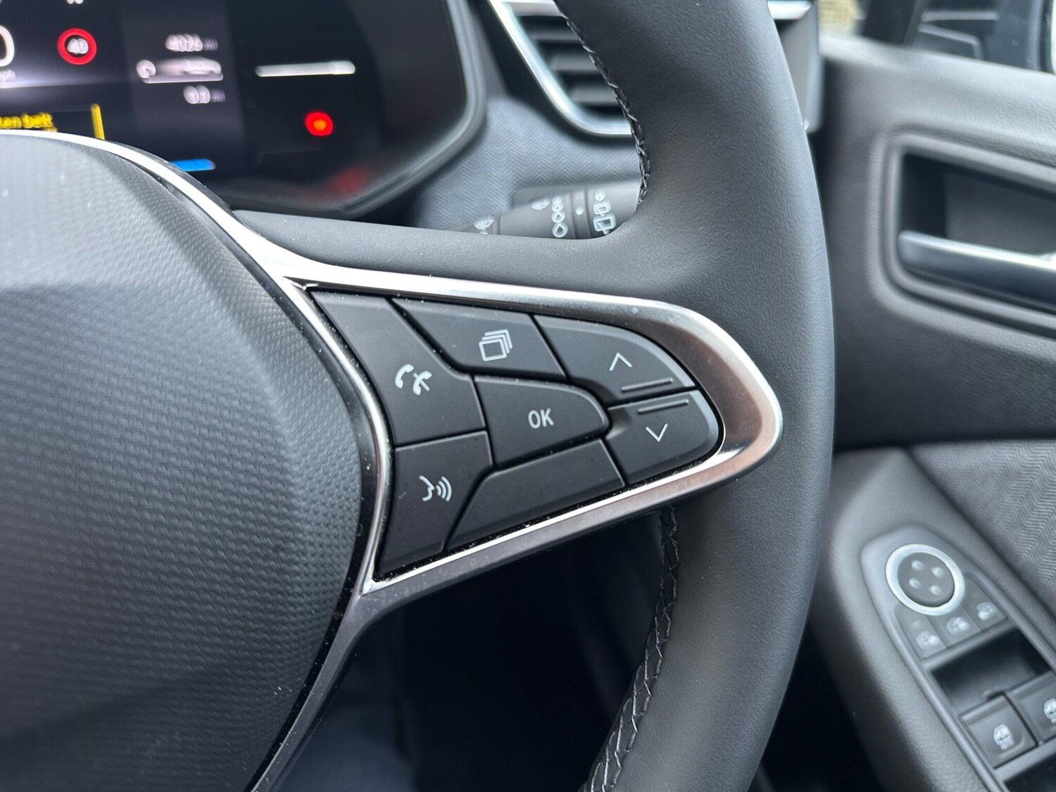 Used Renault Clio for sale - 77496334: Photo 21