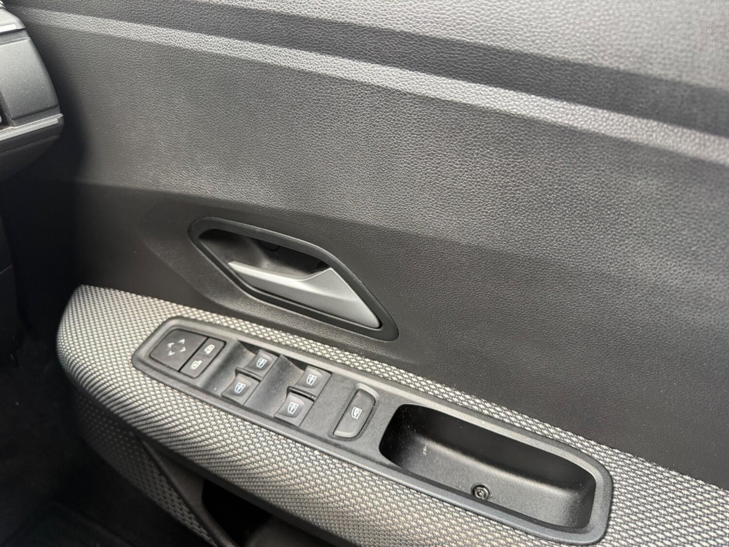 Used Dacia Jogger 2023 for sale - 77839646: Photo 30