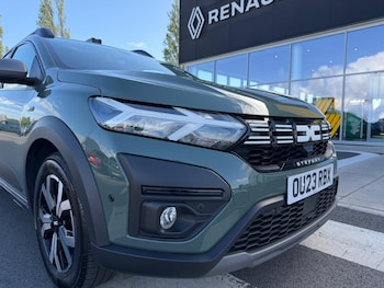 Used Dacia Sandero Stepway 2023 for sale - 78561171: Photo