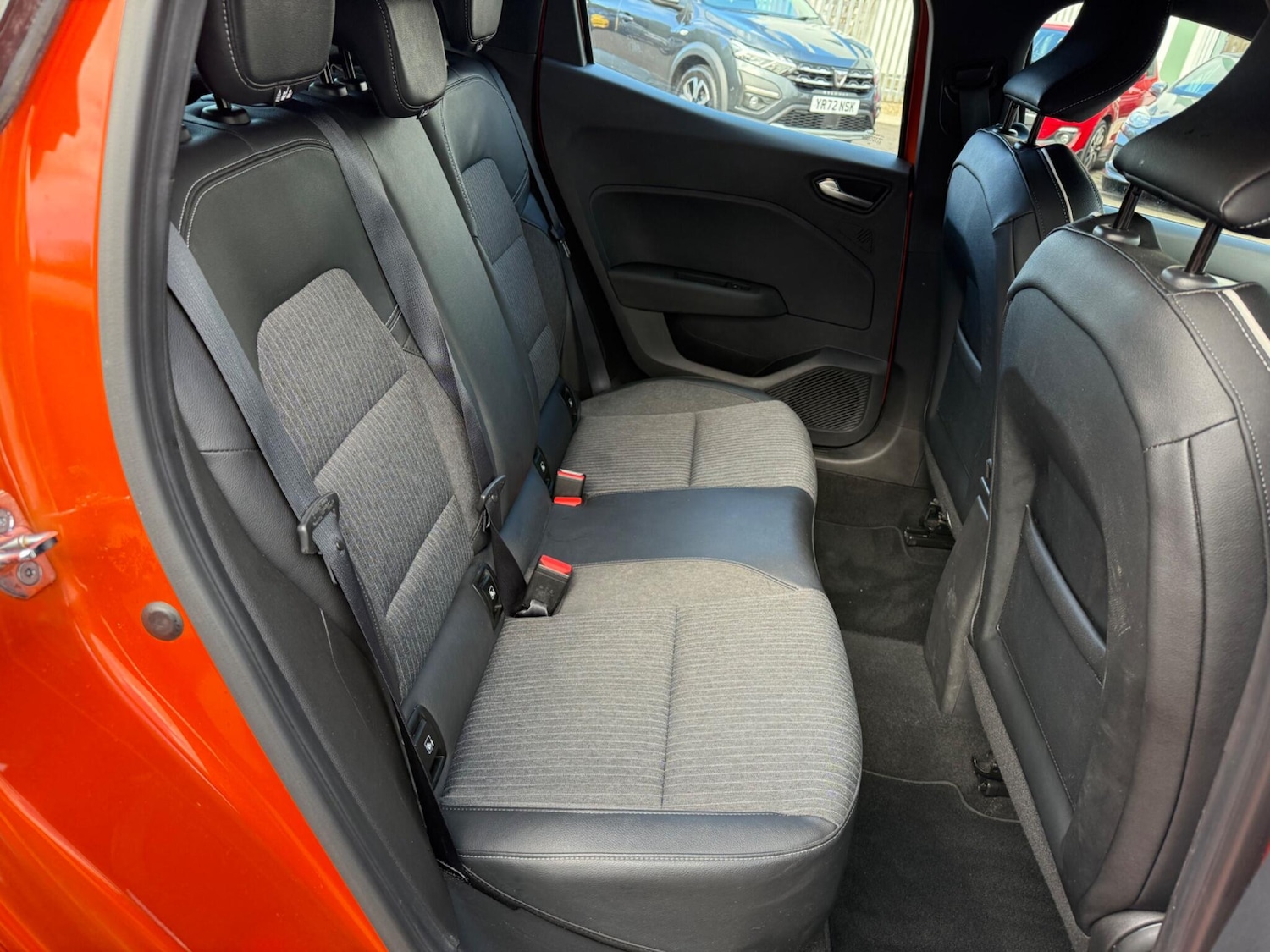 Used Renault Clio 2022 for sale - 76484738: Photo 17