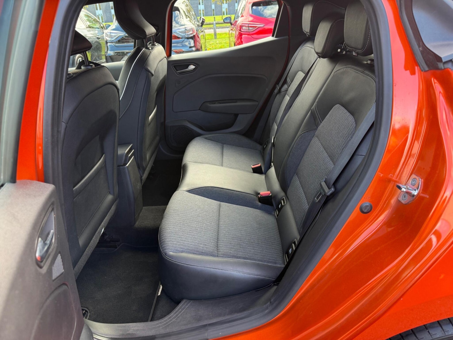 Used Renault Clio 2022 for sale - 76484738: Photo 18