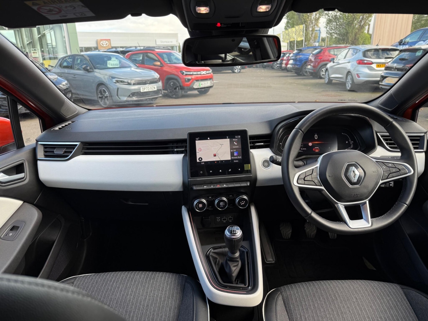 Used Renault Clio 2022 for sale - 76484738: Photo 19