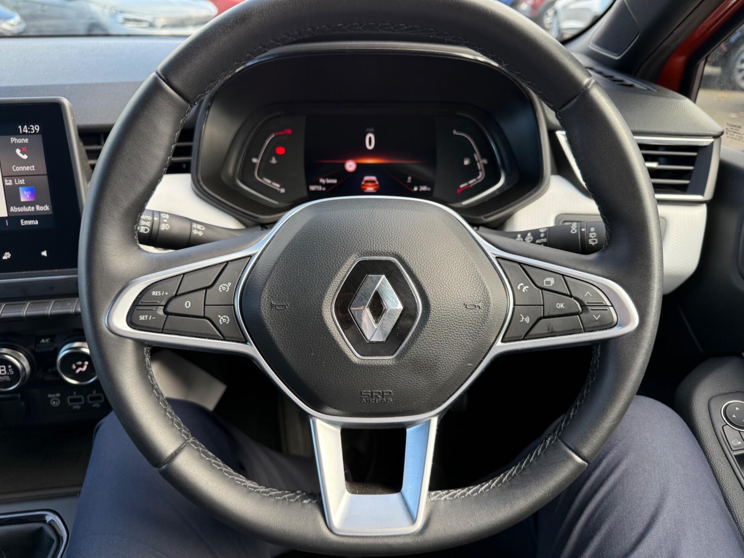 Used Renault Clio 2022 for sale - 76484738: Photo 20