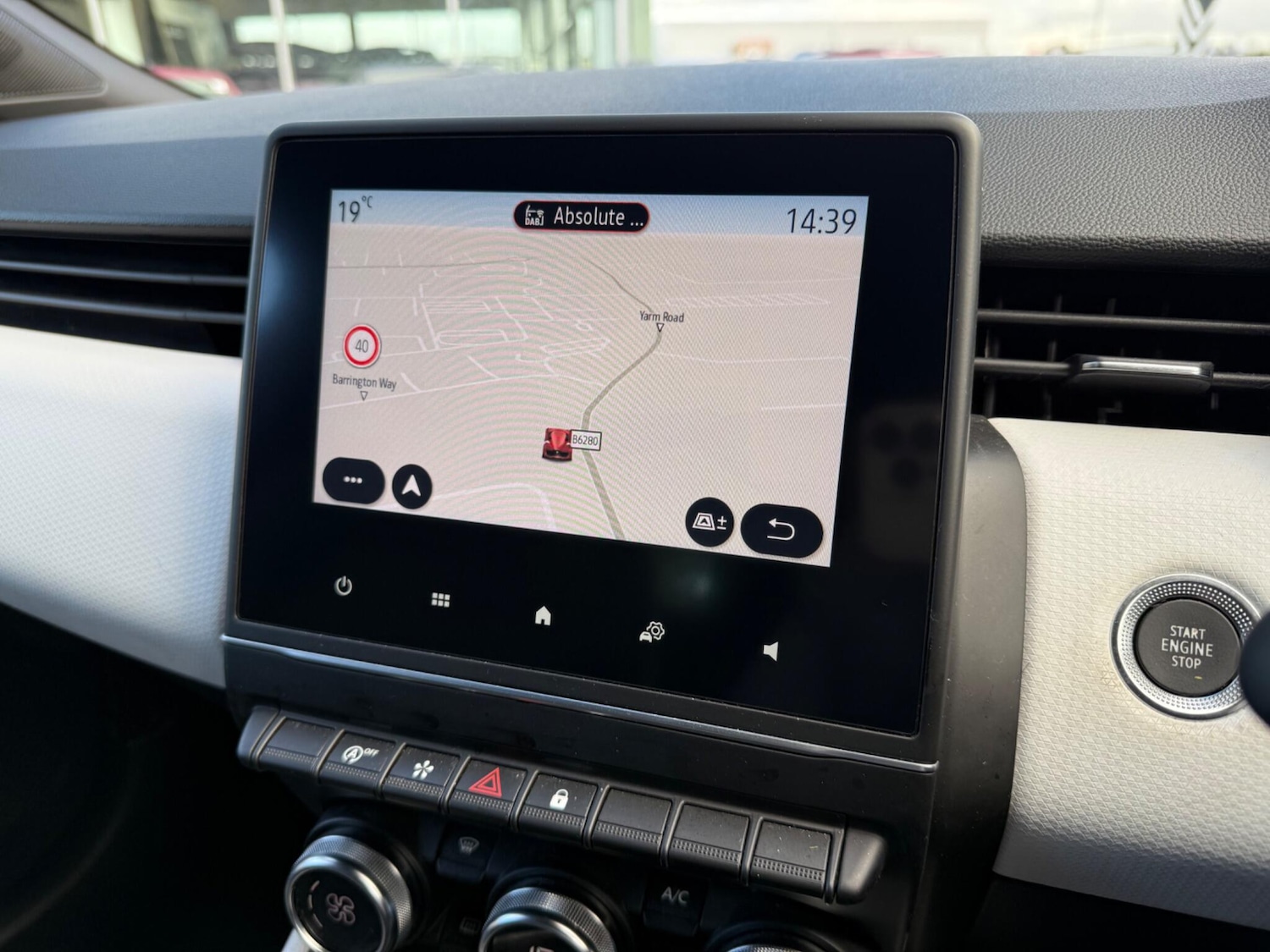 Used Renault Clio 2022 for sale - 76484738: Photo 23