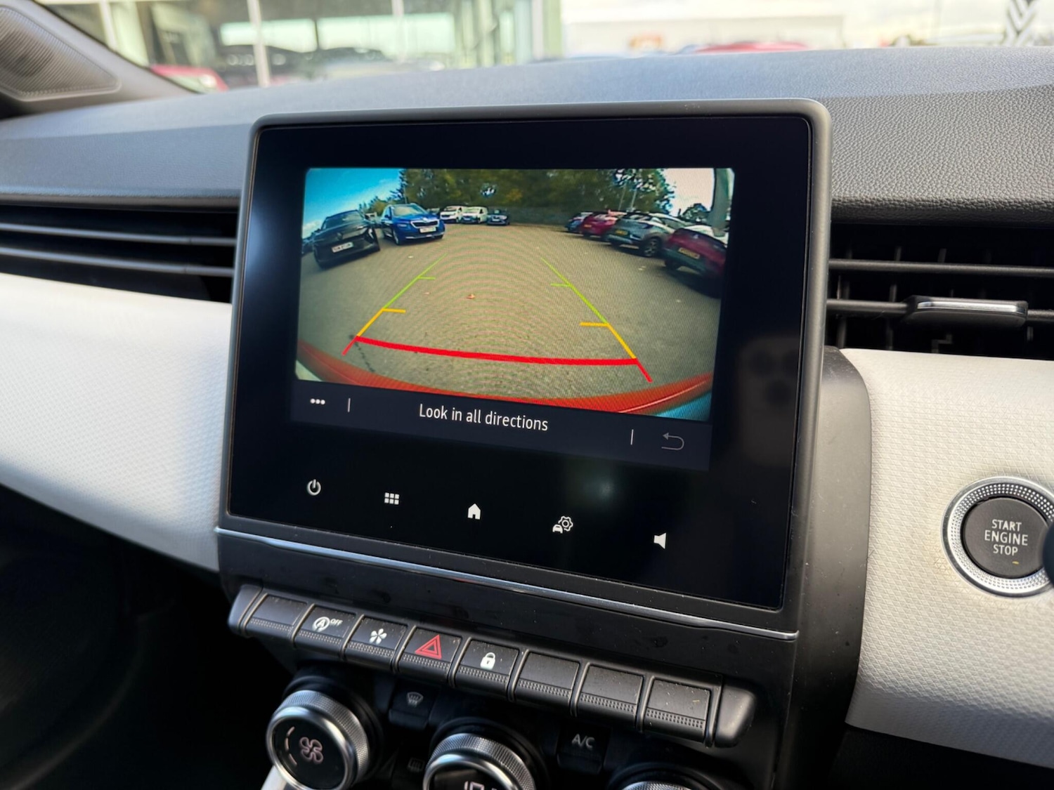 Used Renault Clio 2022 for sale - 76484738: Photo 26