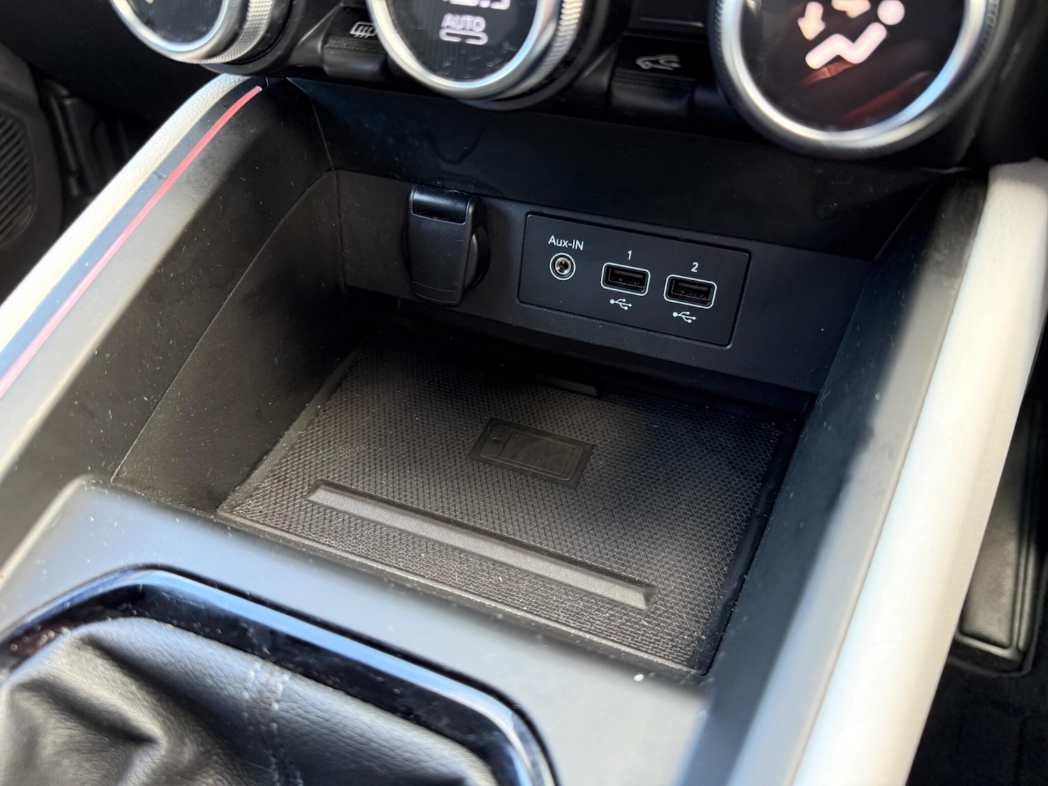 Used Renault Clio 2022 for sale - 76484738: Photo 29