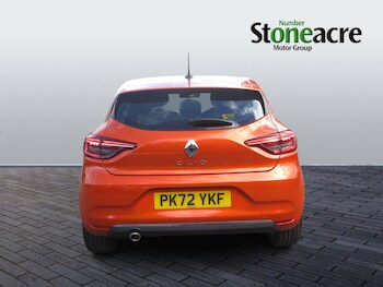 Used Renault Clio 2022 for sale - 76484738: Photo