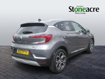 Used Renault Captur 2023 for sale - 79532334: Photo