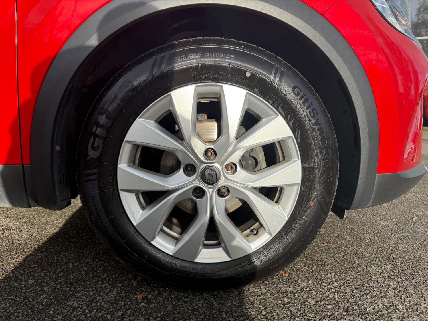 Used Renault Captur 2021 for sale - 76926125: Photo 11