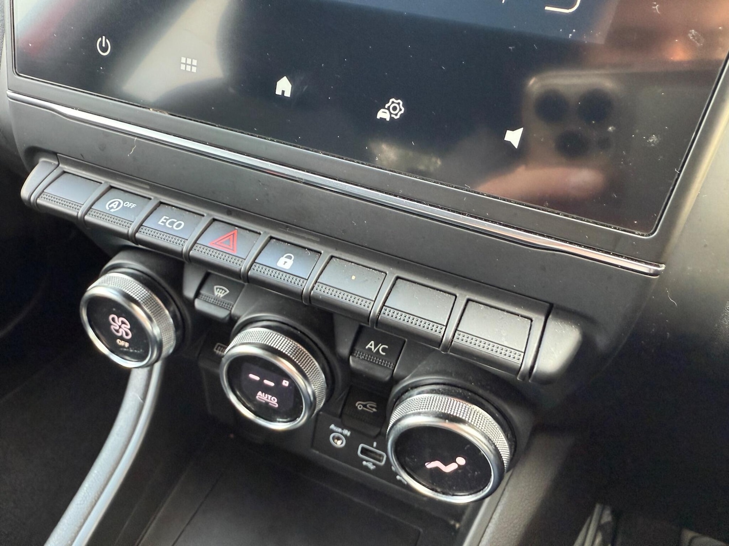 Used Renault Captur 2021 for sale - 76926125: Photo 32